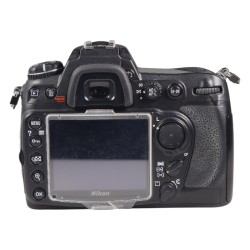 Nikon D300 kamerarunko - käytetty