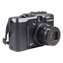 Canon PowerShot G7 kompaktikamera - käytetty
