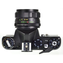 Nikon Z 6II peilitön kamera + 24-70mm f/4 S objektiivi